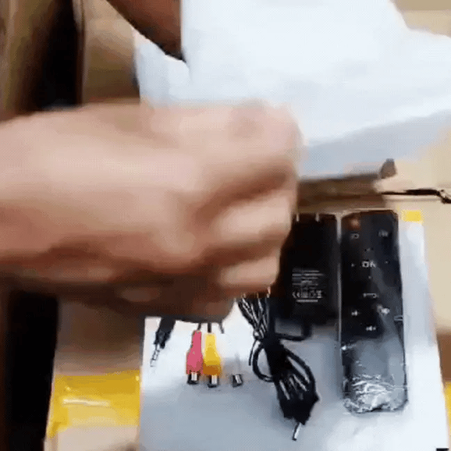 Mini Proyector LED Video Beam 600 – Imágenes Nítidas en Cualquier Lugar